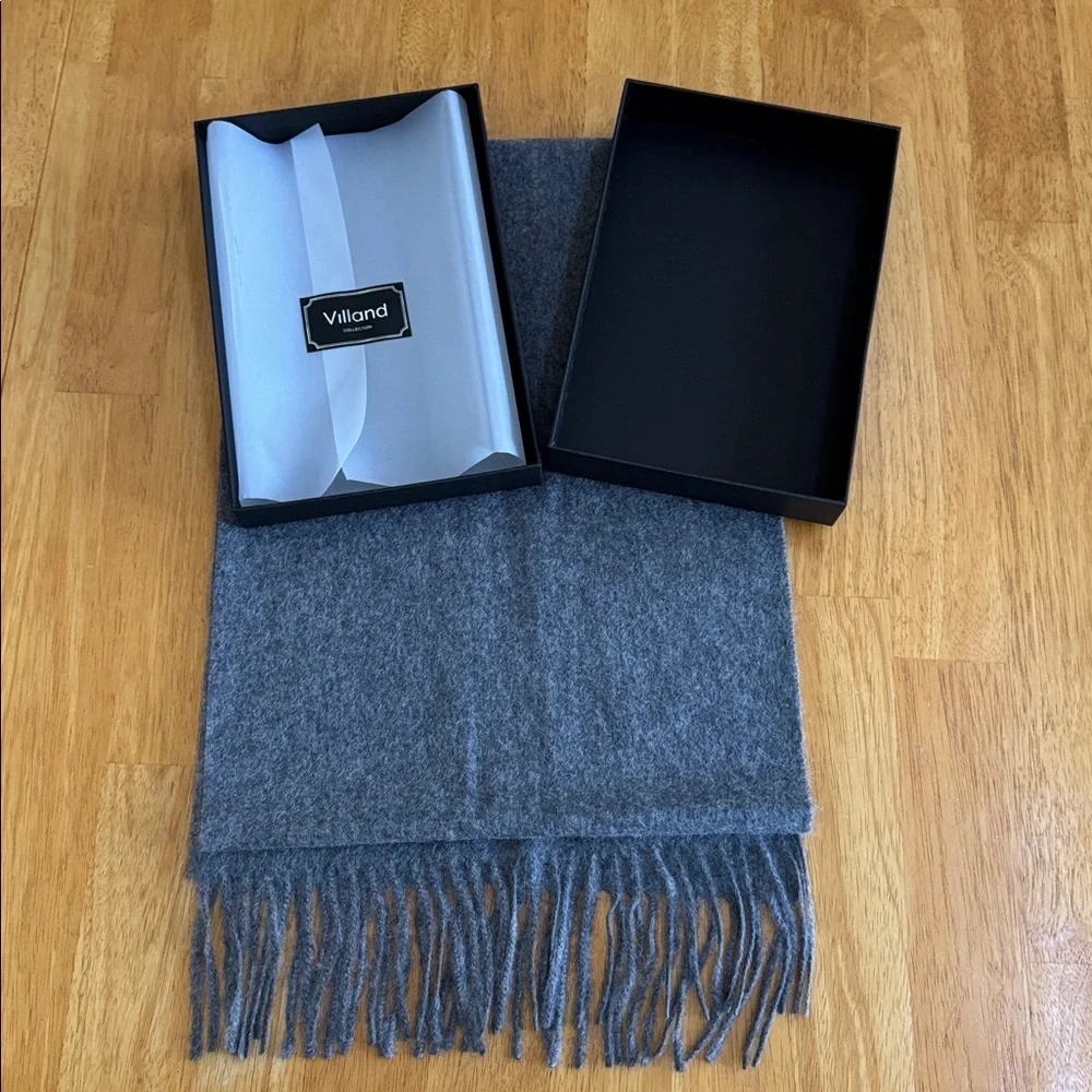 NWT Villand All Gray Men's Scarf Cashmere Super Soft